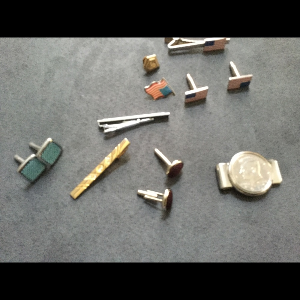 Lot of cuff links
